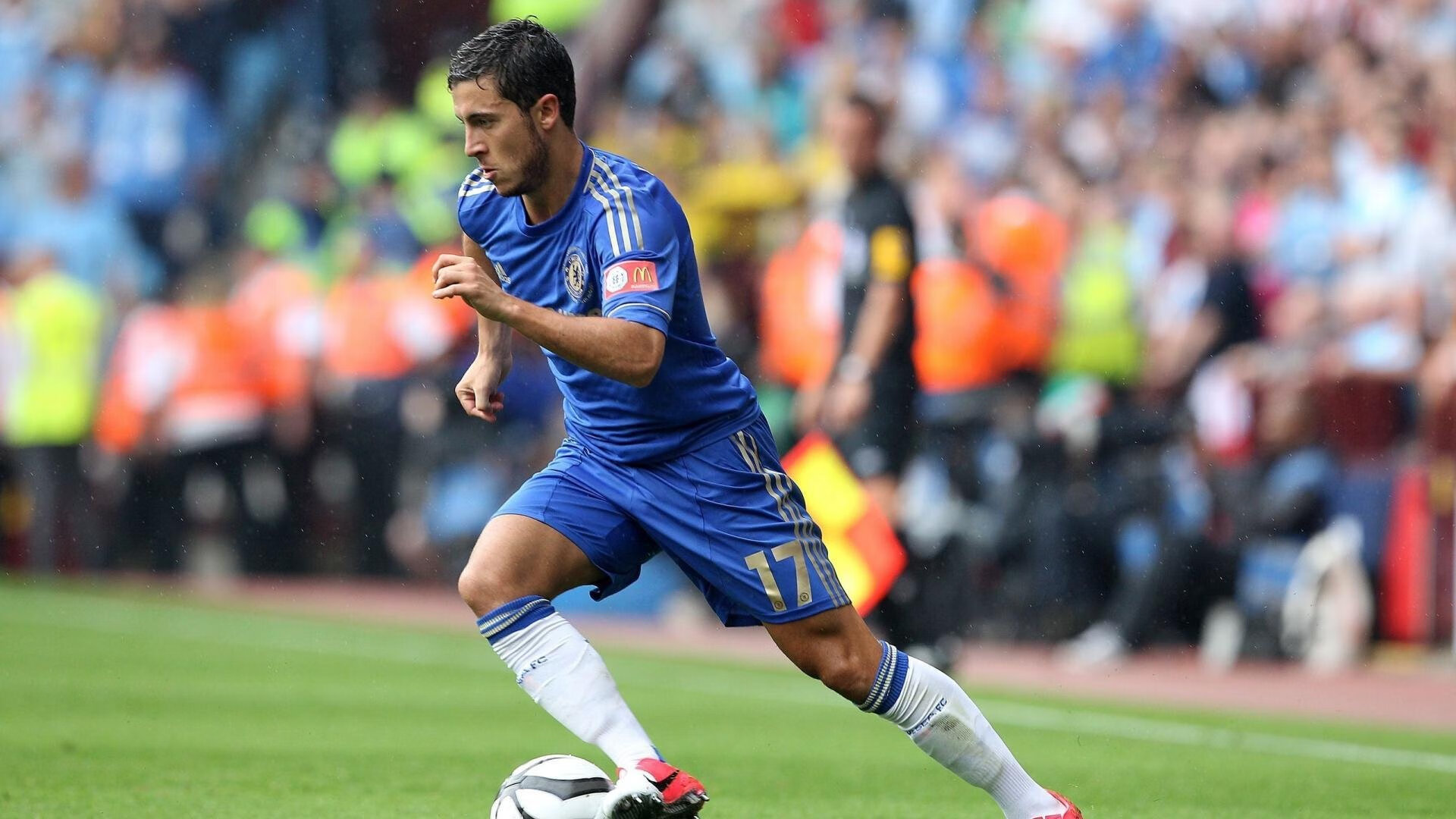 开云·体育官网-青训梯队与国外球队进行友谊赛积累实战经验提升综合素质，国内青训